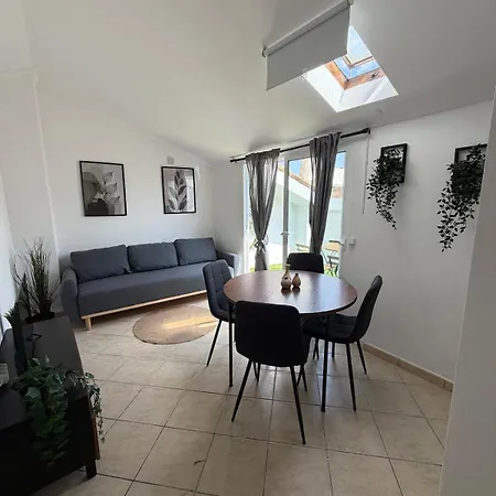 5 * Distretto di Faro
